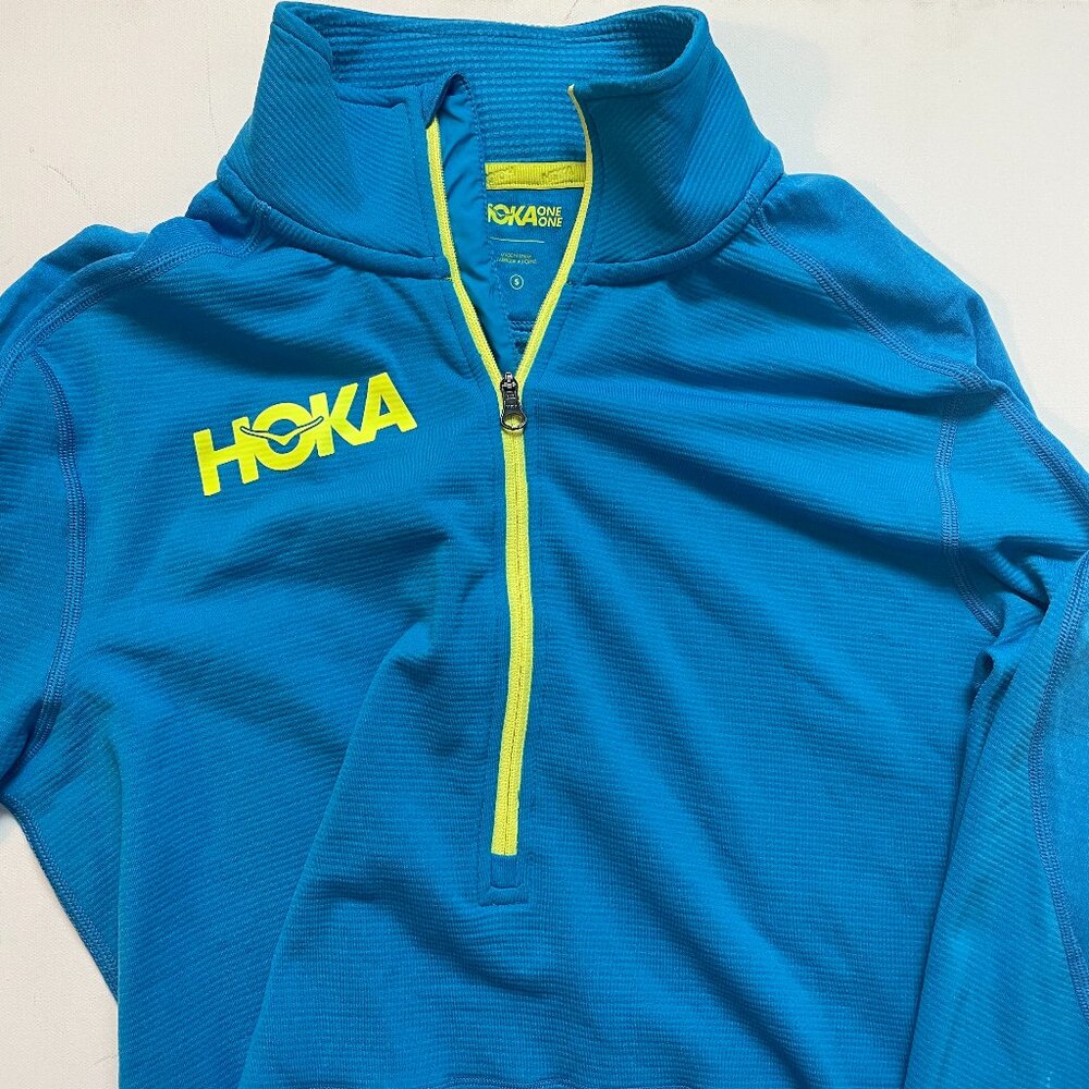 HOKA 1/2 Zip Mid-Layer Long Sleeve Men's Small USED